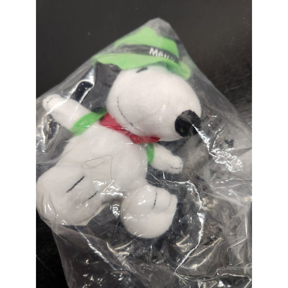 Snoopy Plush With Green Met Life Hat & Red Scarf 6-Inch - New In Bag